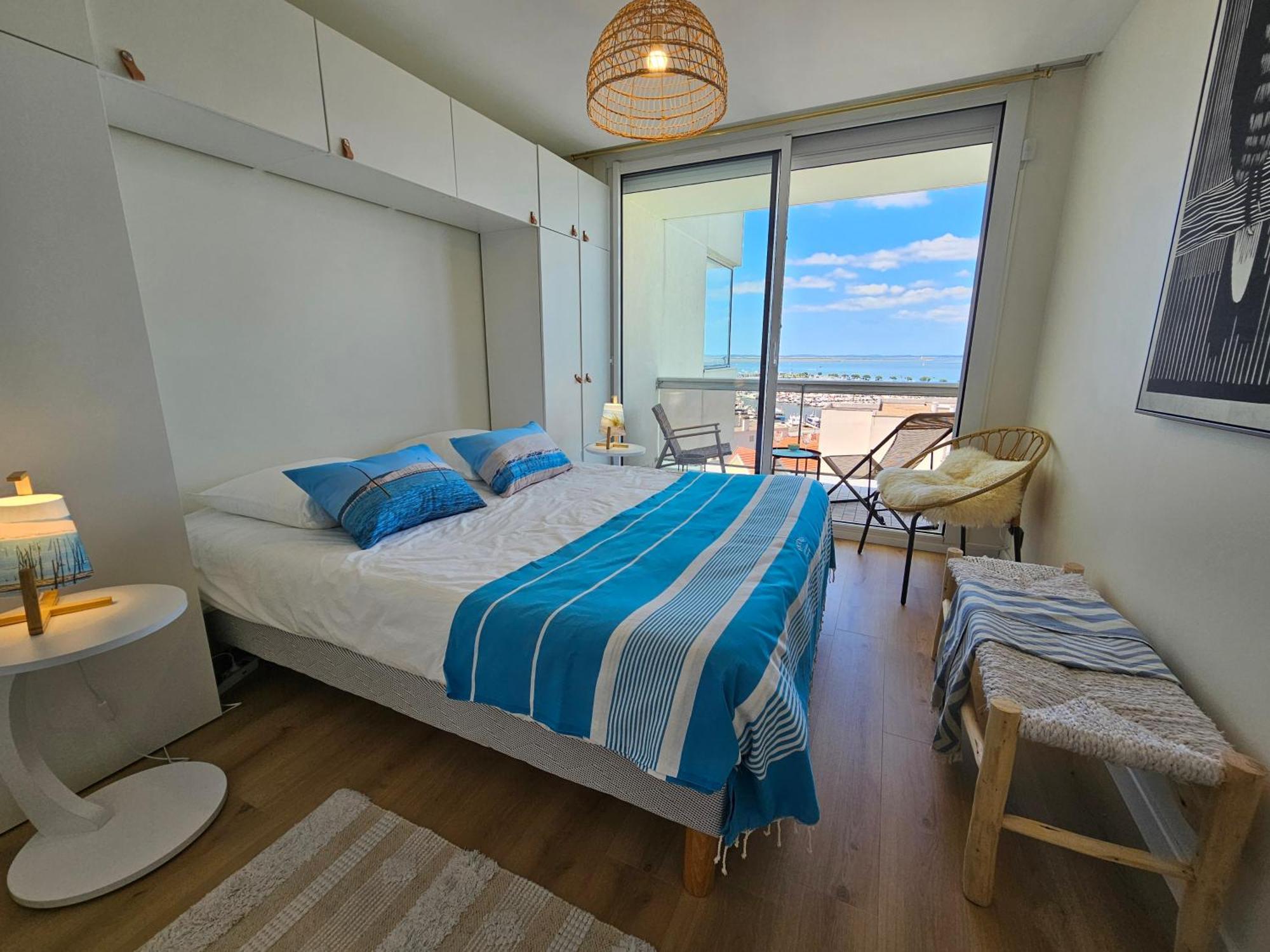 Appartement Vue Panoramique Sur Bassin,piscine Et Terrasse